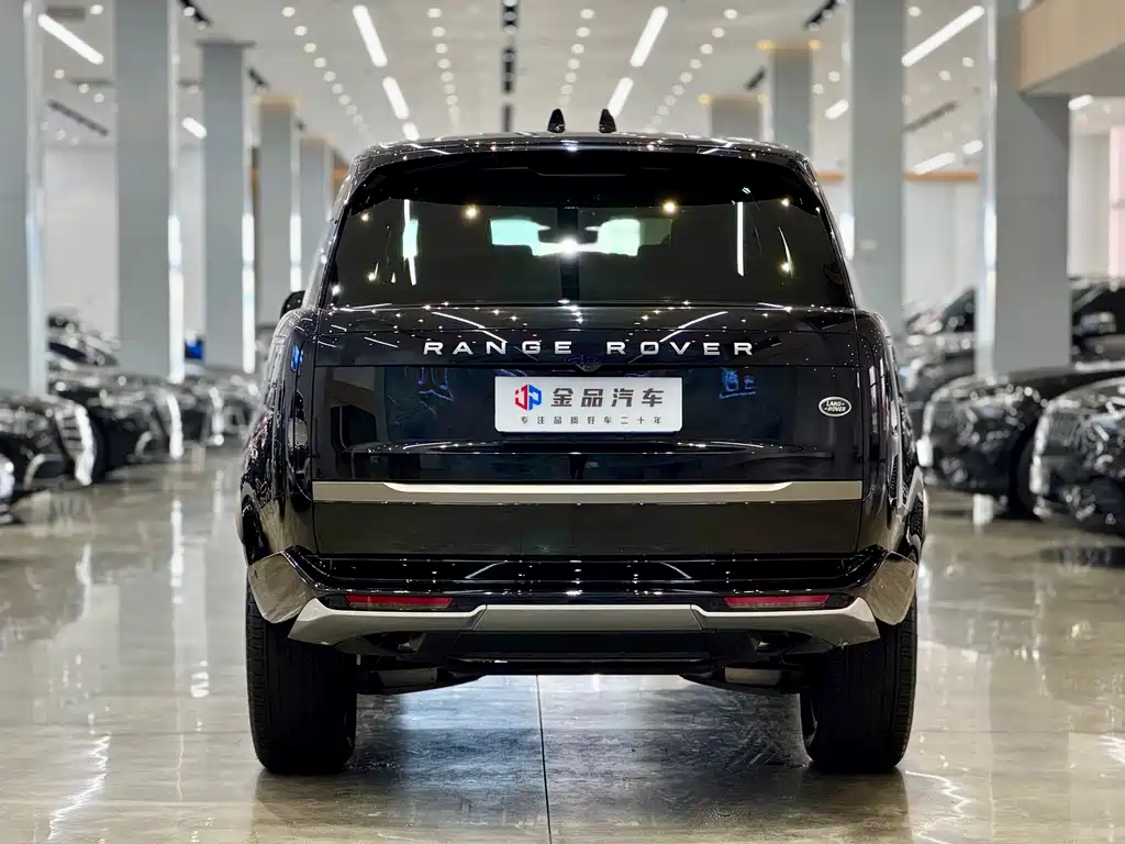 Range Rover 2024 3.0 L6 400PS Extended Edition, seven seats купить на сайте DeffCars