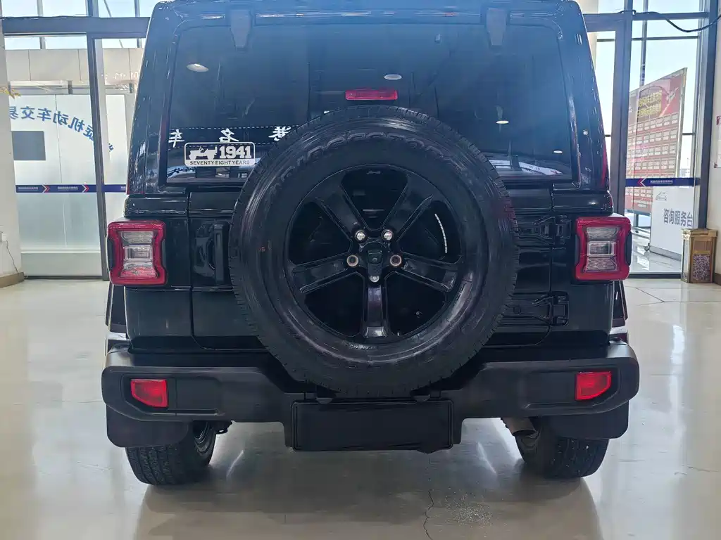 Wrangler 2022 2.0T Highlander Four-Door Edition купить на сайте DeffCars