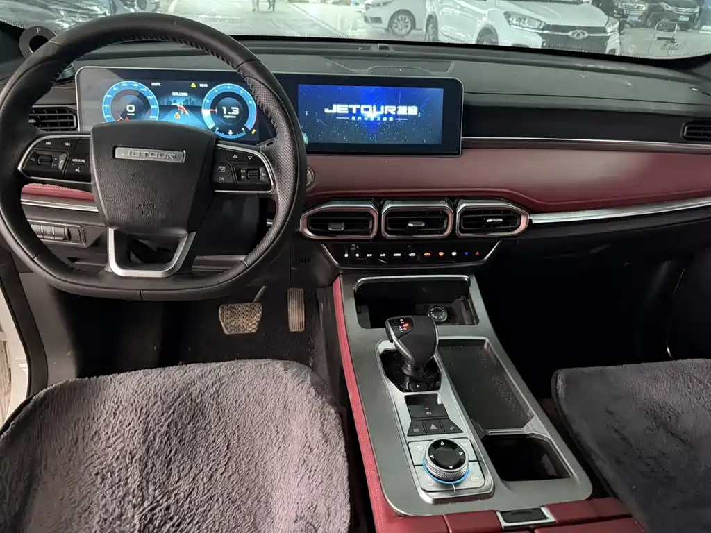 Jietu X70 PLUS 2023 model 1.5T DCT Ziqiang PRO 5 seats купить на сайте DeffCars