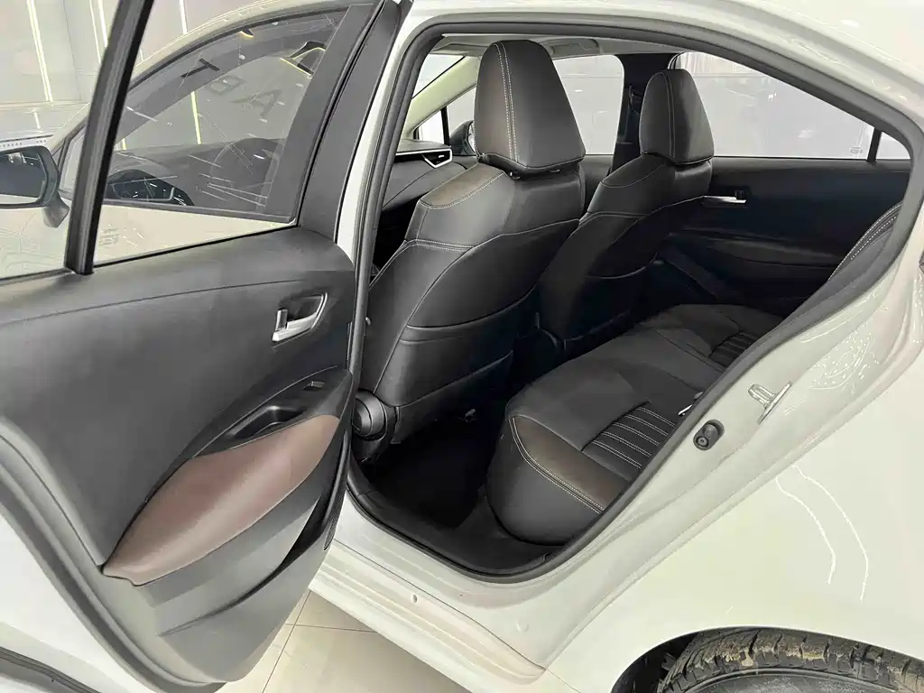 Corolla 2021 TNGA 1.5L CVT Elite Edition купить на сайте DeffCars