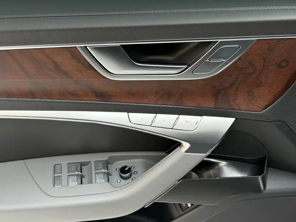 Audi A6L 2023 facelift 45 TFSI quattro premium dynamic model купить на сайте DeffCars