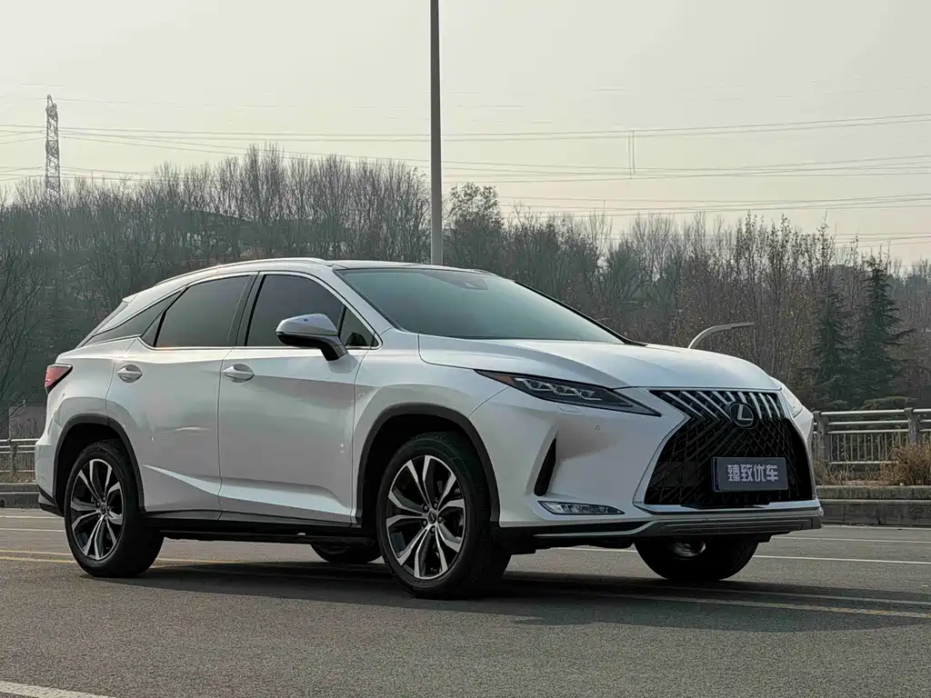 Lexus RX 2020 facelift 300 four-wheel drive elegant version купить на сайте DeffCars