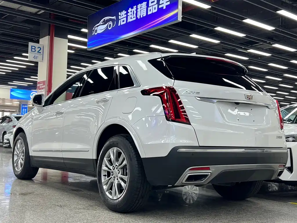 Cadillac XT5 2022 2.0T two-wheel drive luxury model купить на сайте DeffCars