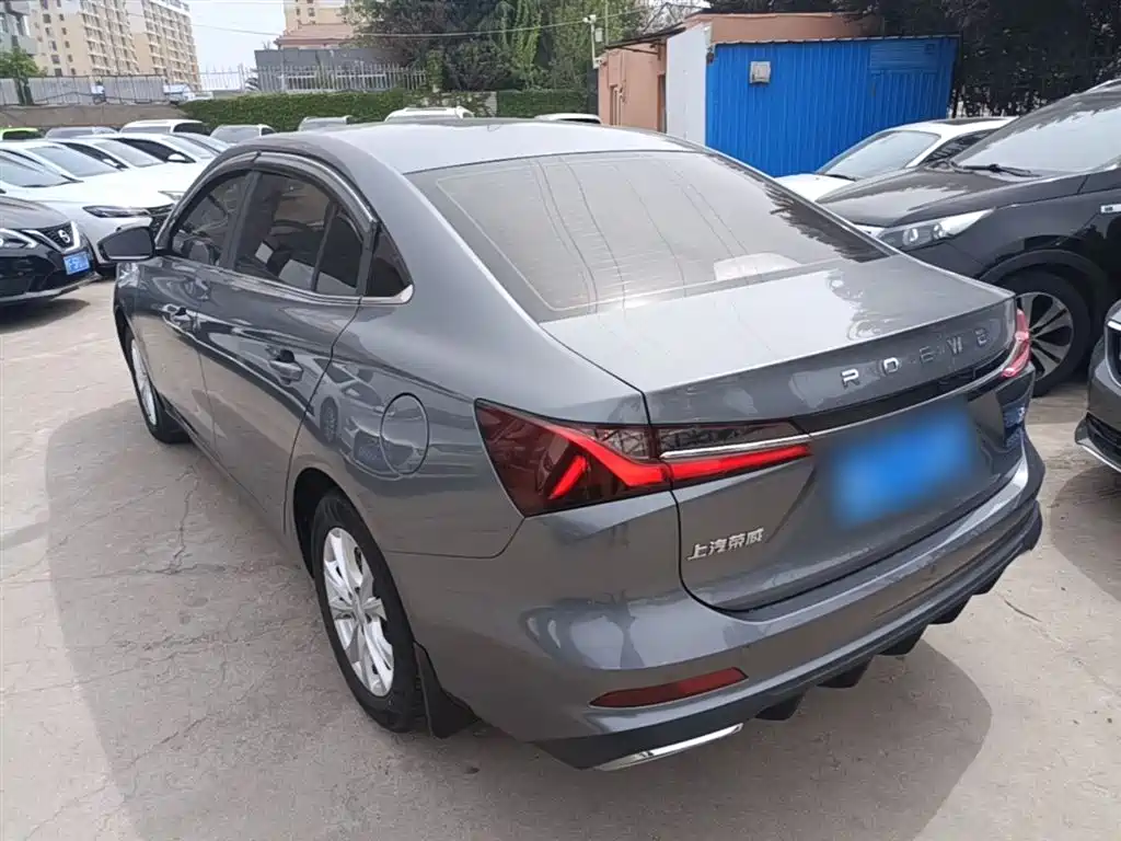Roewe i5 2023 1.5L CVT Deluxe Edition купить на сайте DeffCars