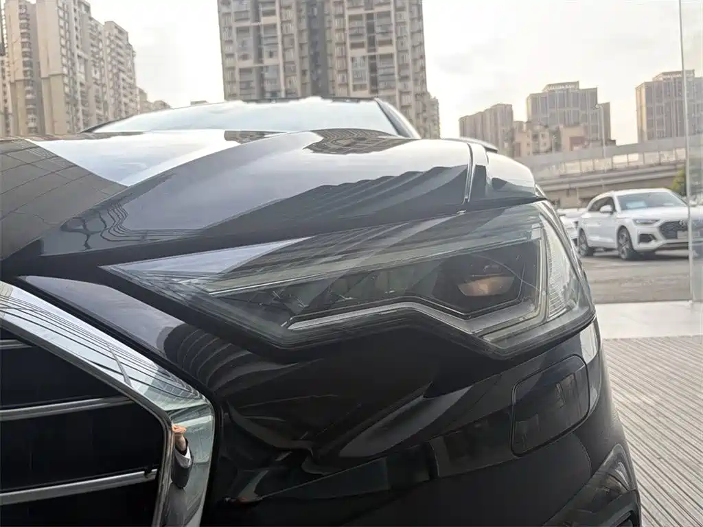 Audi A6L New Energy 2020 55 TFSI e quattro купить на сайте DeffCars