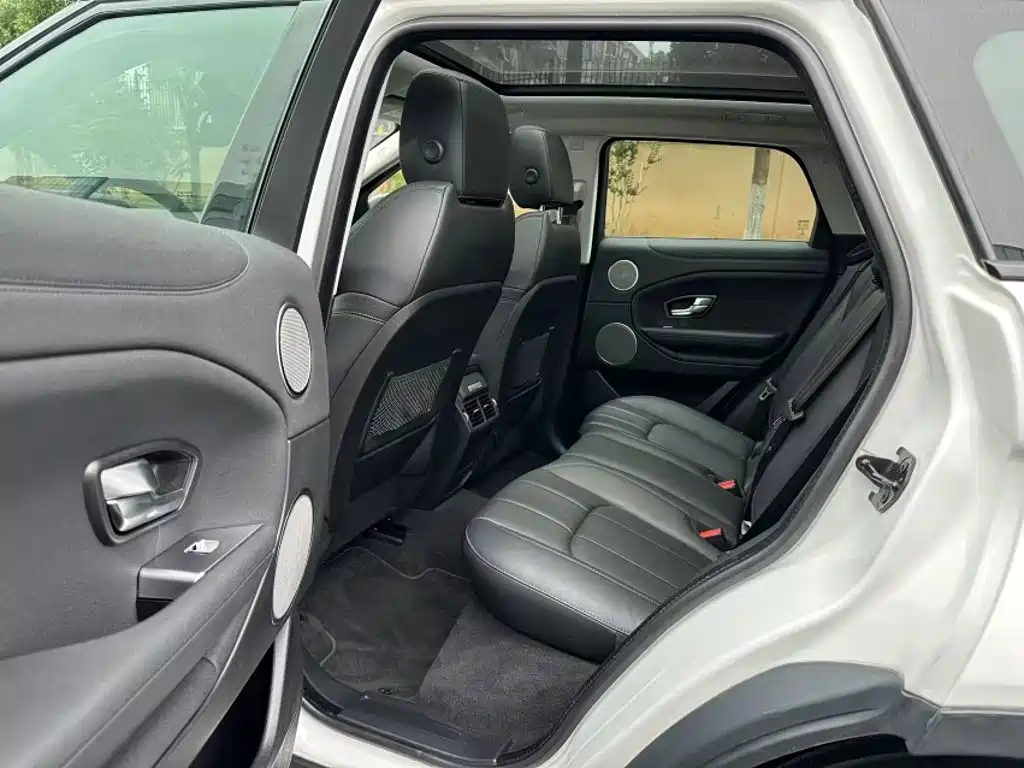 Range Rover Evoque 2018 240PS SE Zhiyao Edition купить на сайте DeffCars