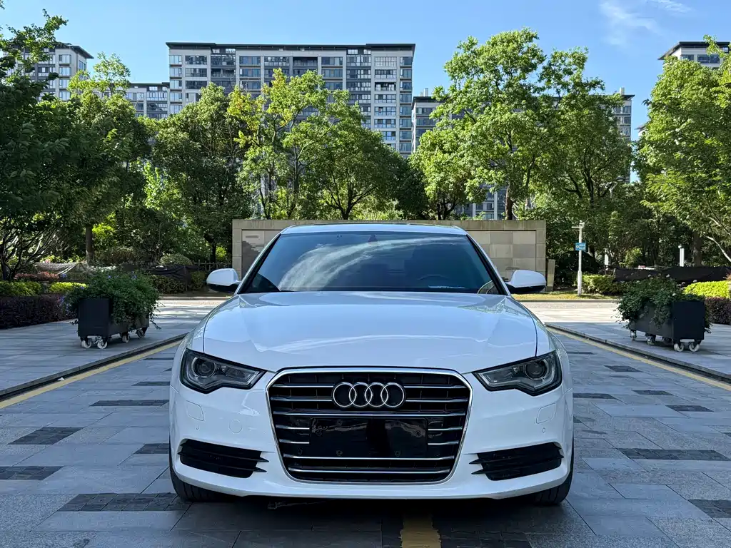 Audi A6L 2014 TFSI standard model купить на сайте DeffCars