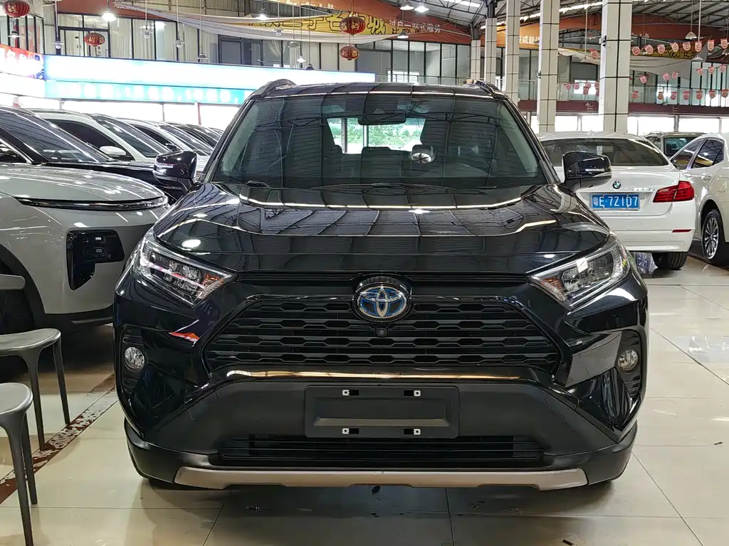 RAV4 Rongfang 2020 Dual Engine 2.5L E-CVT Two-wheel Drive Elite Edition купить на сайте DeffCars