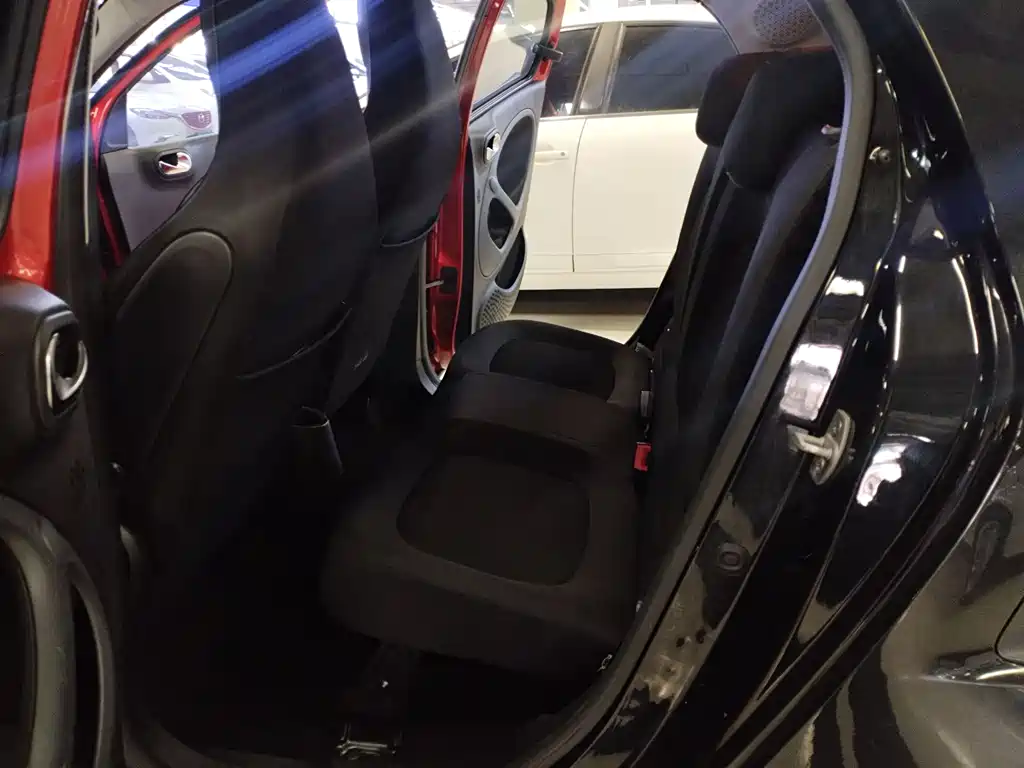 smart forfour 2018 1.0L 52kW passion version купить на сайте DeffCars