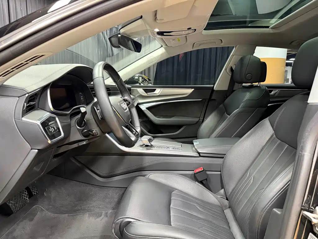 Audi A7 2019 55 TFSI quattro competition version купить на сайте DeffCars