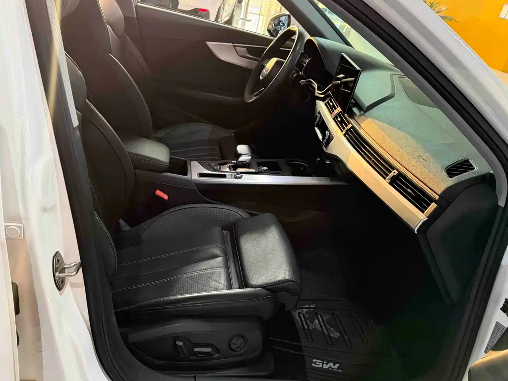 Audi A4L 2020 40 TFSI Fashionable and Dynamic купить на сайте DeffCars