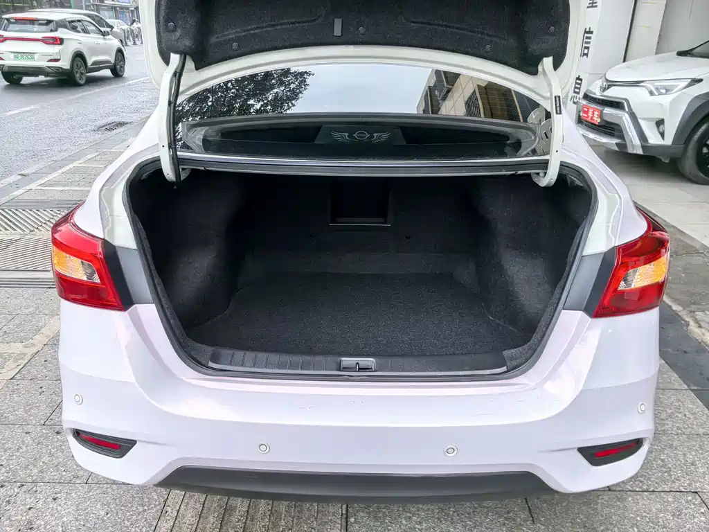 Sylphy 2021 Classic 1.6XL CVT Deluxe Edition купить на сайте DeffCars
