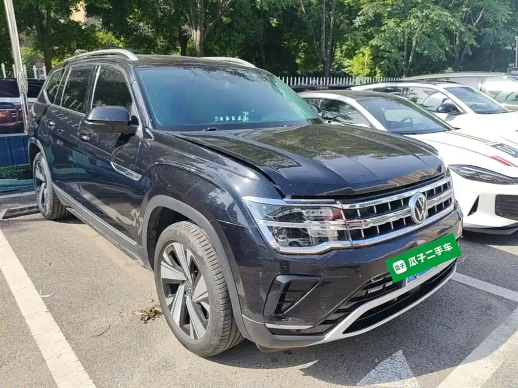 Touron 2022 380TSI four-wheel drive luxury version купить на сайте DeffCars