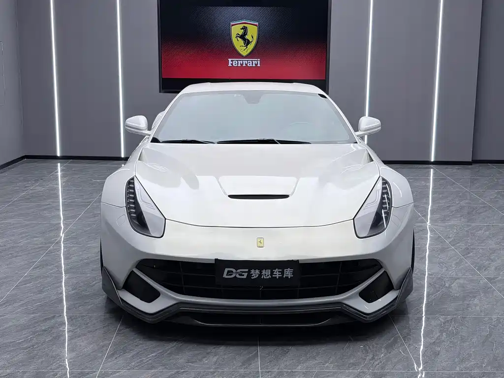 F12berlinetta 2013 6.3L standard type купить на сайте DeffCars