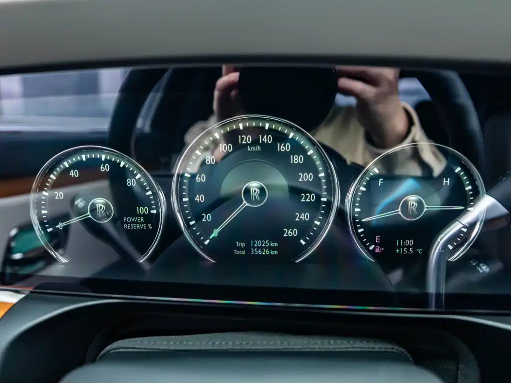 Ghost 2021 6.7T long wheelbase version купить на сайте DeffCars