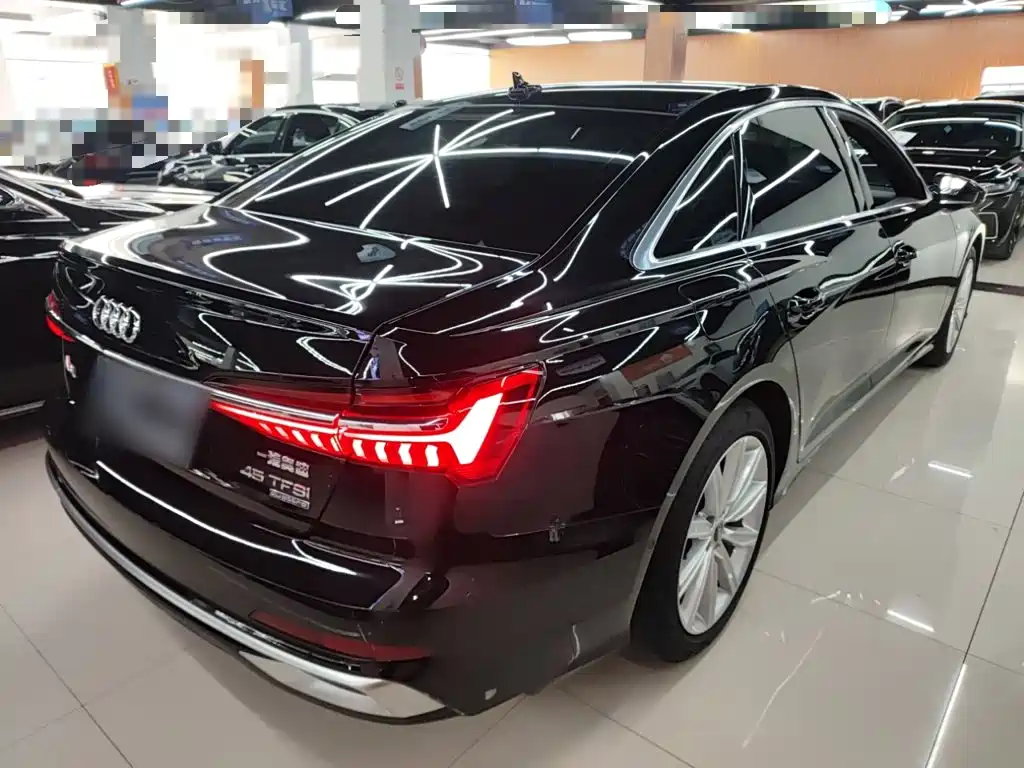 Audi A6L 2024 45 TFSI Premium Dynamic Model купить на сайте DeffCars