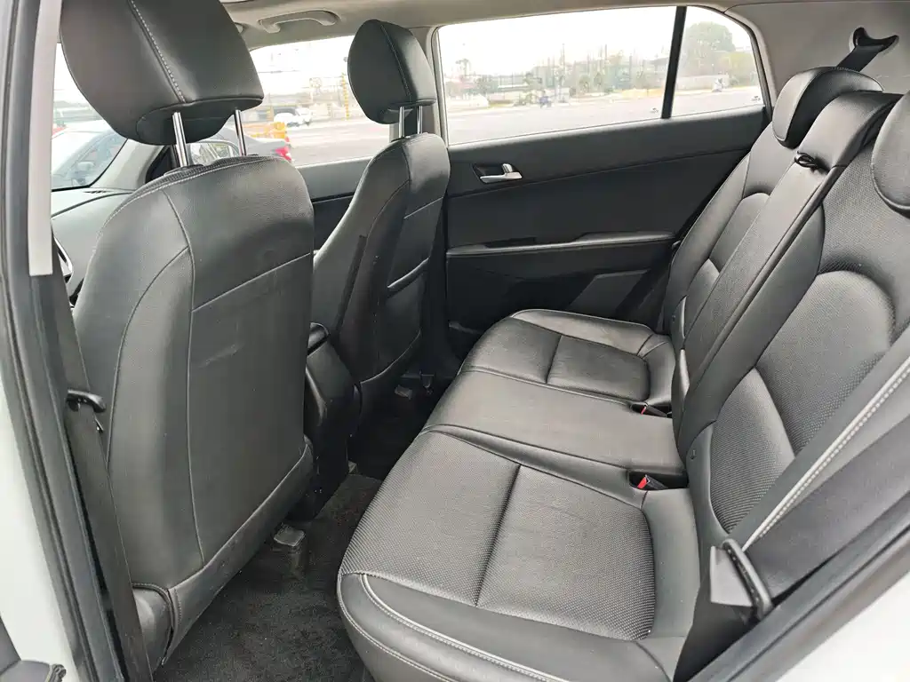 Beijing Hyundai ix25 2017 1.6L automatic intelligent model купить на сайте DeffCars