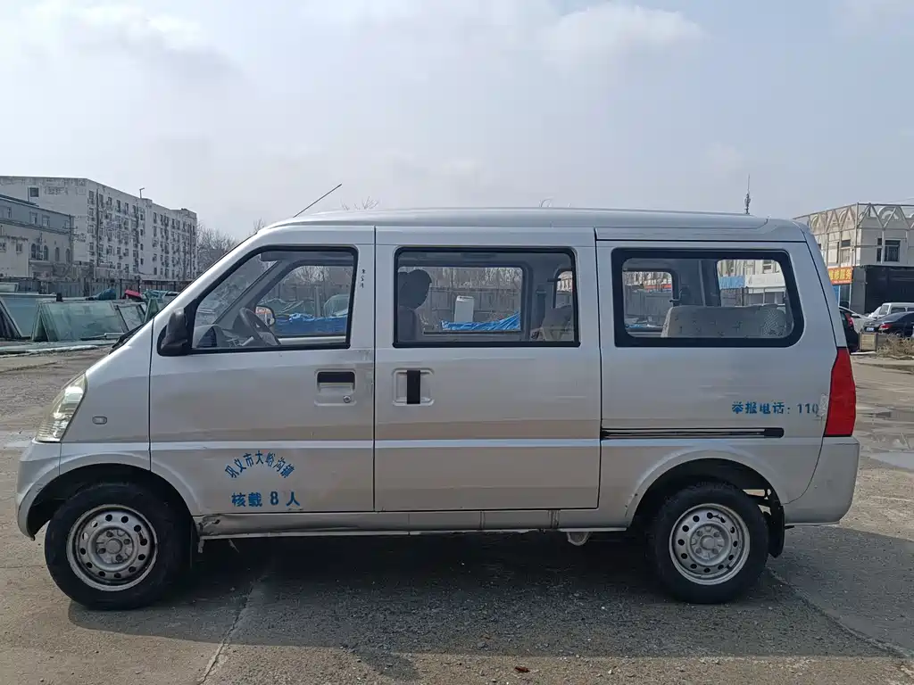 Wuling Rongguang 2011 1.2L standard model купить на сайте DeffCars