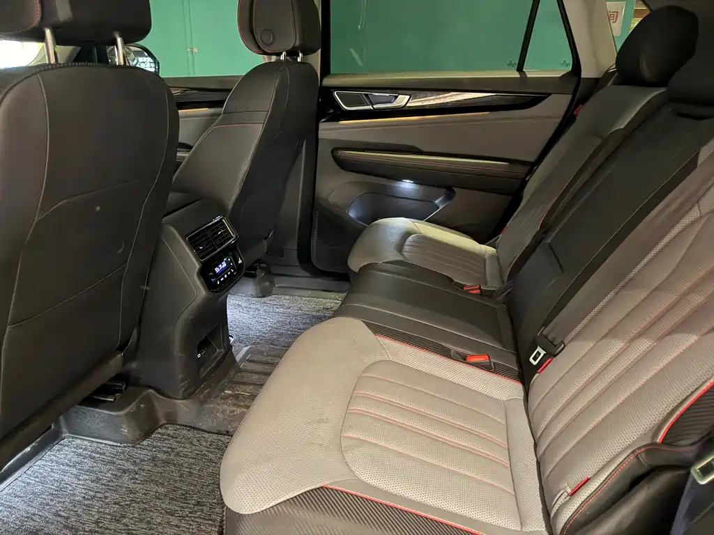 Touron 2025 Touron X 380TSI four-wheel drive outstanding version купить на сайте DeffCars