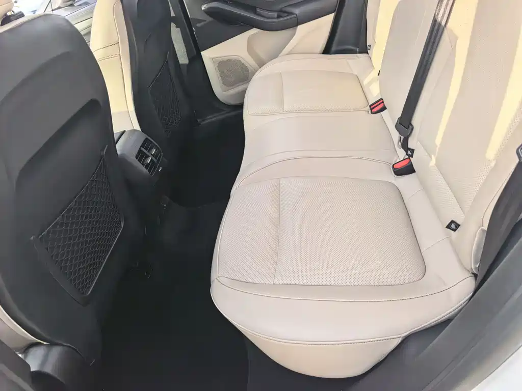 Focus 2021 Sedan EcoBoost 180 Automatic NeochaEDGE купить на сайте DeffCars