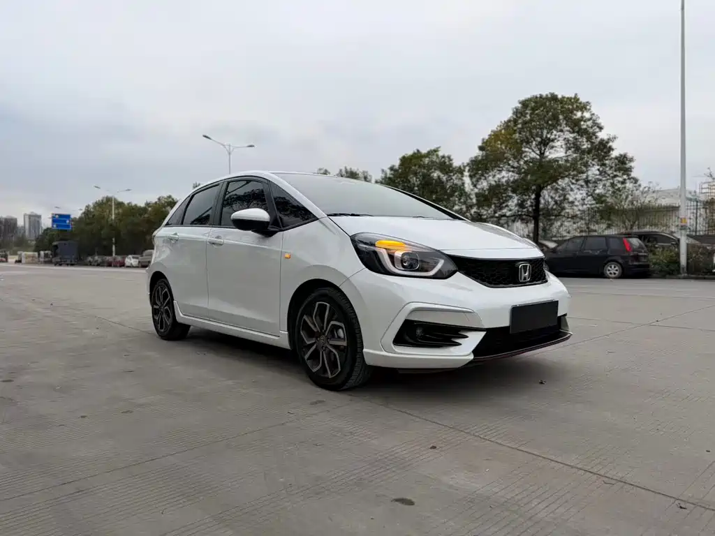 LIFE 2021 1.5L CVT SPO-SS Smart Edition купить на сайте DeffCars