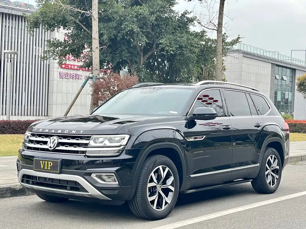 Touron 2020 facelift 380TSI four-wheel drive luxury version купить на сайте DeffCars