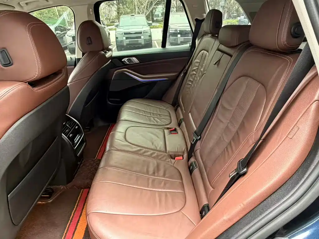 BMW X5 2022 xDrive 30Li M Sports Package купить на сайте DeffCars