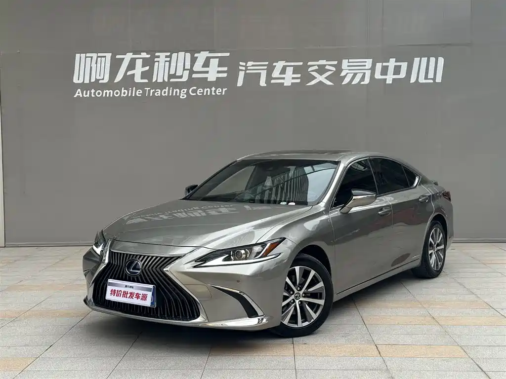 Lexus ES 2020 300h Excellence Edition купить на сайте DeffCars