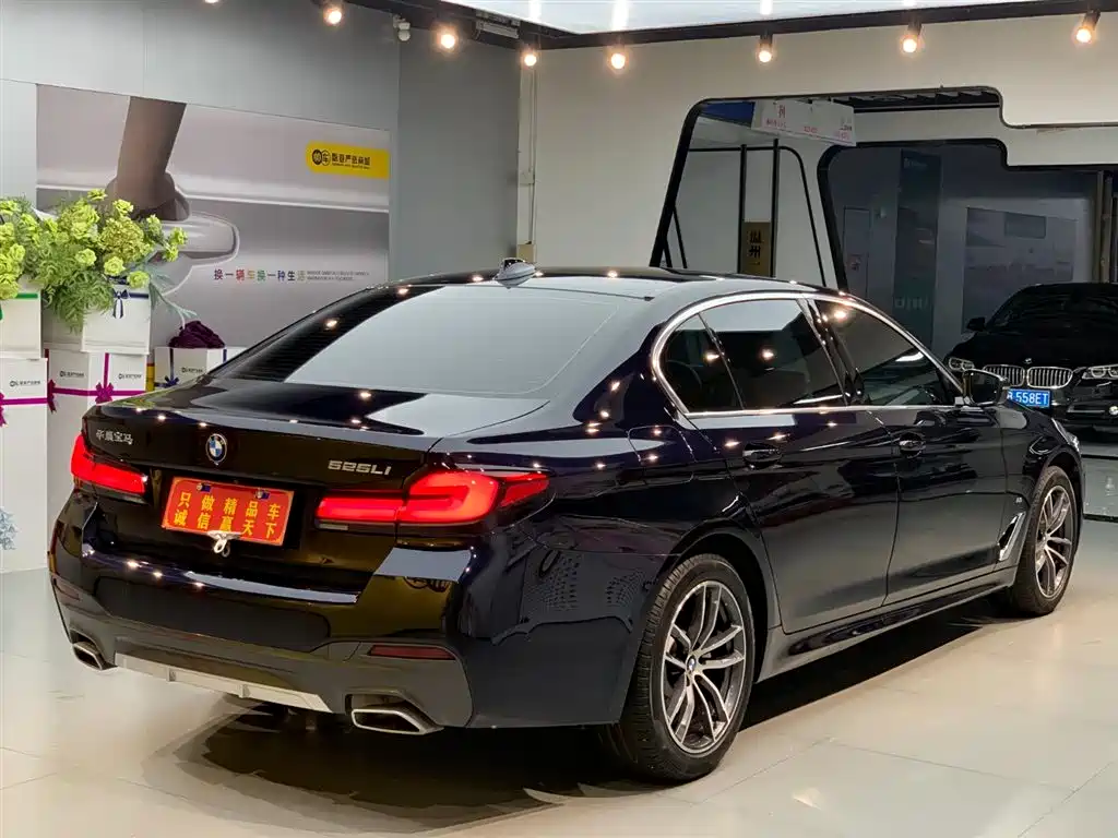 BMW 5 Series 2021 facelift 525Li M Sports Package купить на сайте DeffCars