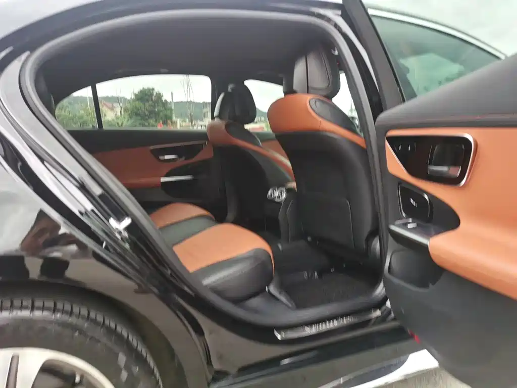 Mercedes-Benz C-Class 2022 C 200 L Sports Edition купить на сайте DeffCars