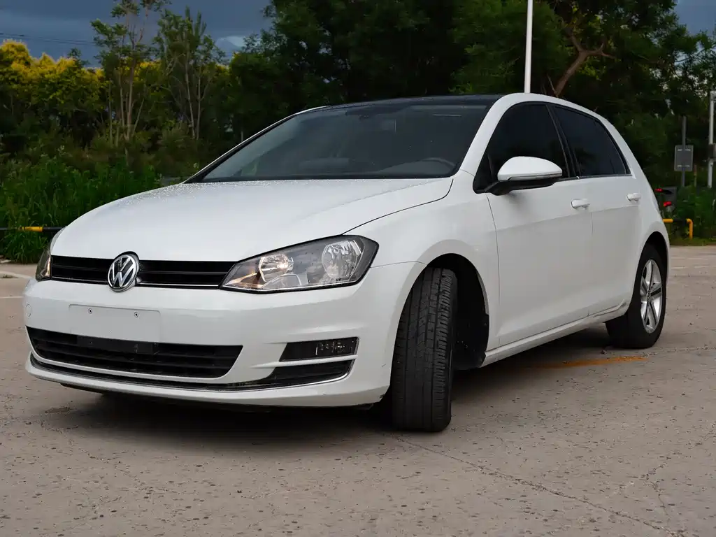 Golf 2014 1.4TSI automatic luxury model купить на сайте DeffCars