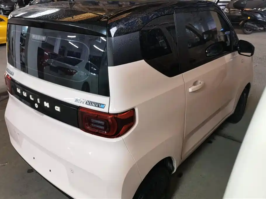 Hongguang MINIEV 2021 Macaron Premium Lithium Iron Phosphate купить на сайте DeffCars