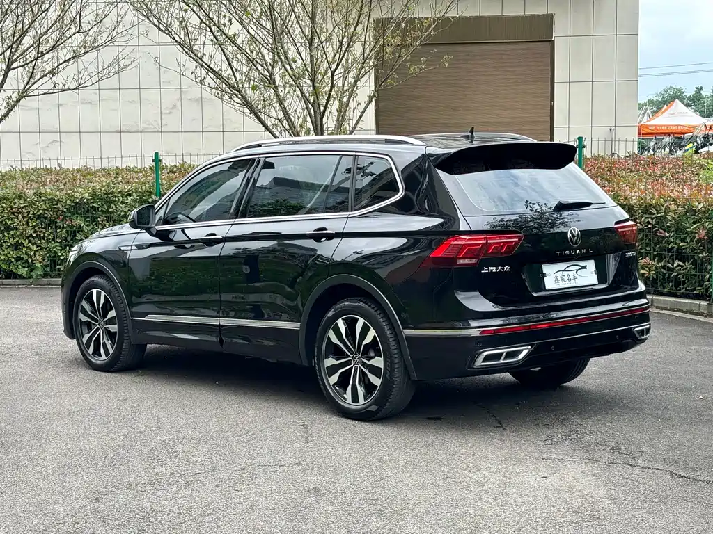 Tiguan L 2022 330TSI automatic two-wheel drive R-Line flagship version купить на сайте DeffCars