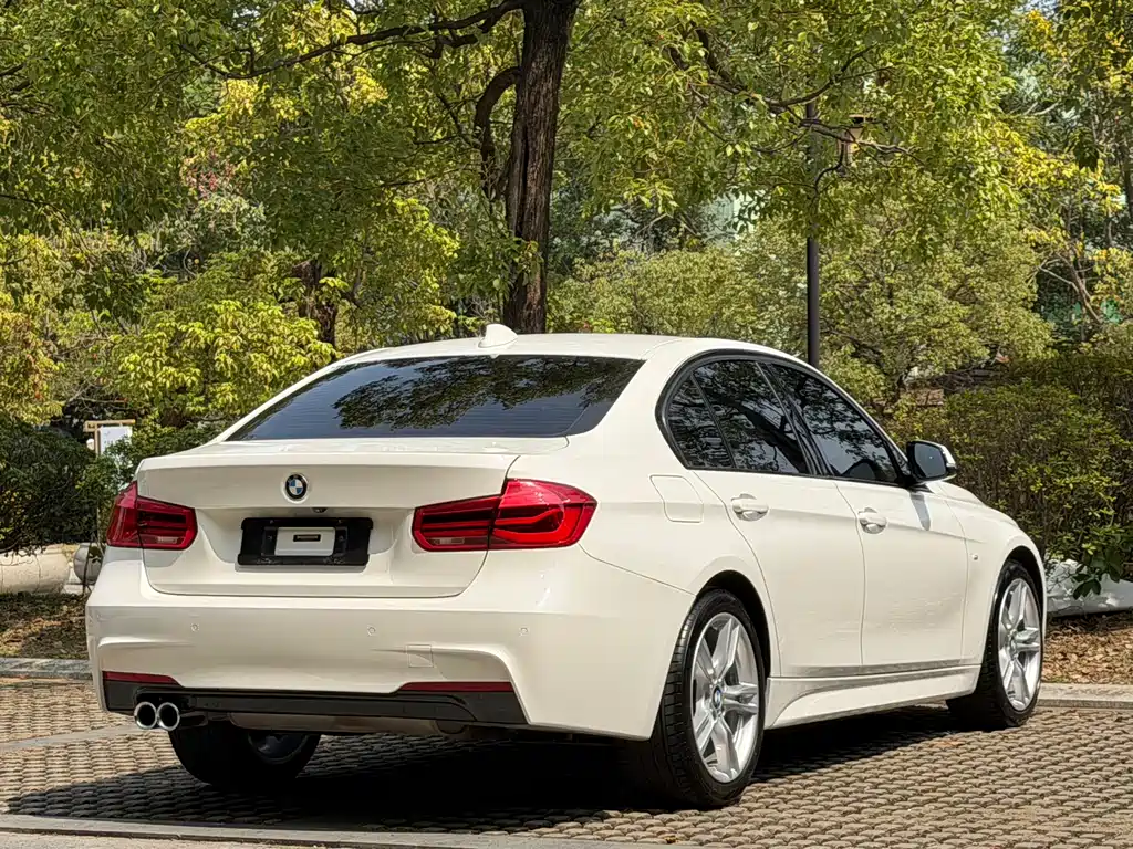 BMW 3 Series 2018 320i M Sports Package купить на сайте DeffCars