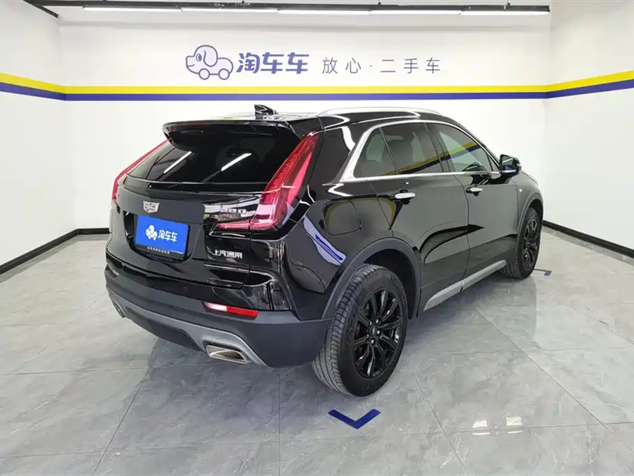 Cadillac XT4 2021 28T two-wheel drive leading model купить на сайте DeffCars