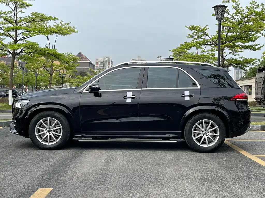 Mercedes-Benz GLE 2020 facelift model 2 GLE 350 4MATIC fashion model купить на сайте DeffCars