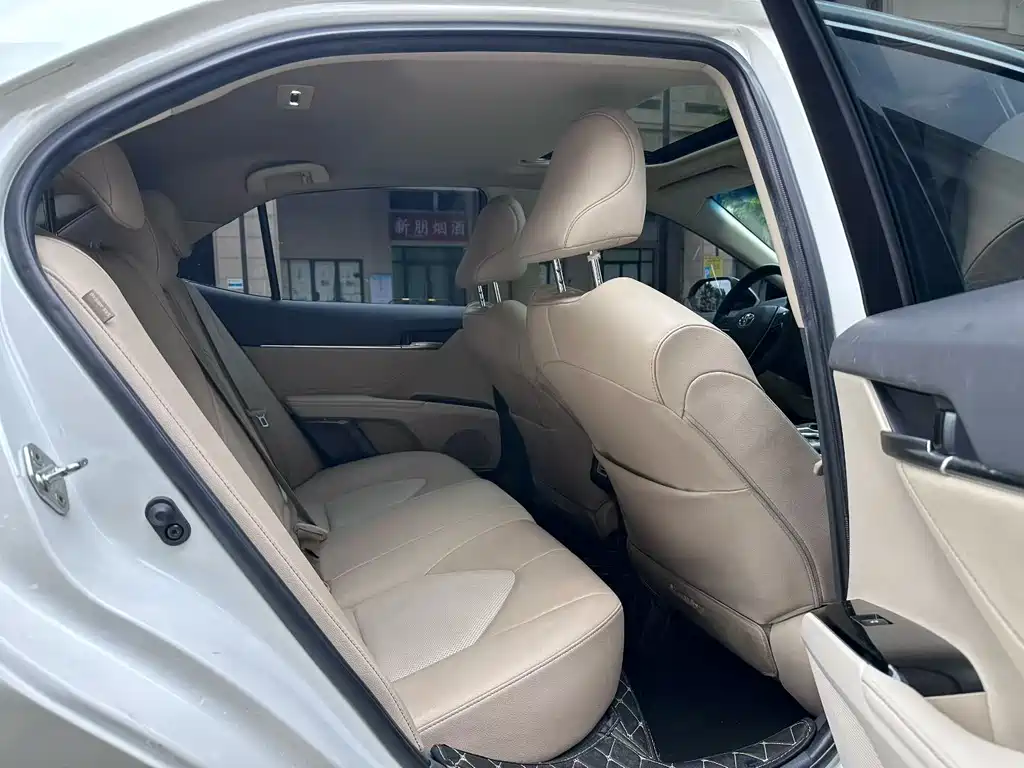 Camry 2019 2.0G Deluxe Edition National VI купить на сайте DeffCars