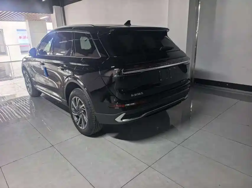 Adventurer 2025 2.0T two-wheel drive exclusive edition купить на сайте DeffCars