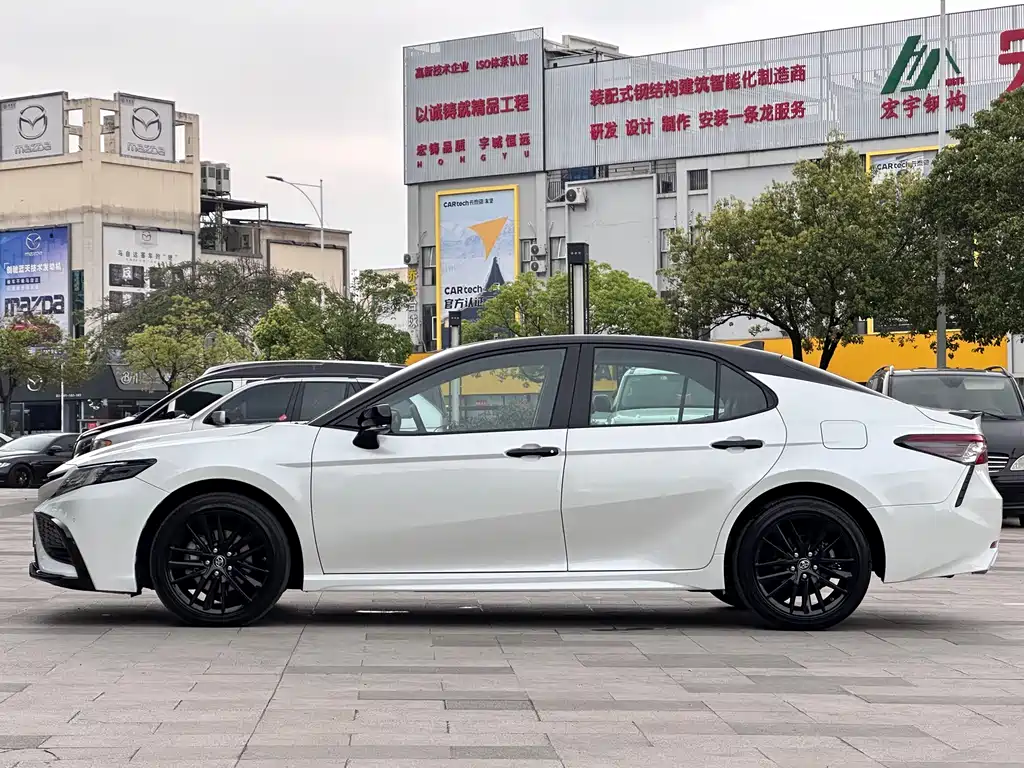 Camry 2023 2.5S Knight Edition купить на сайте DeffCars