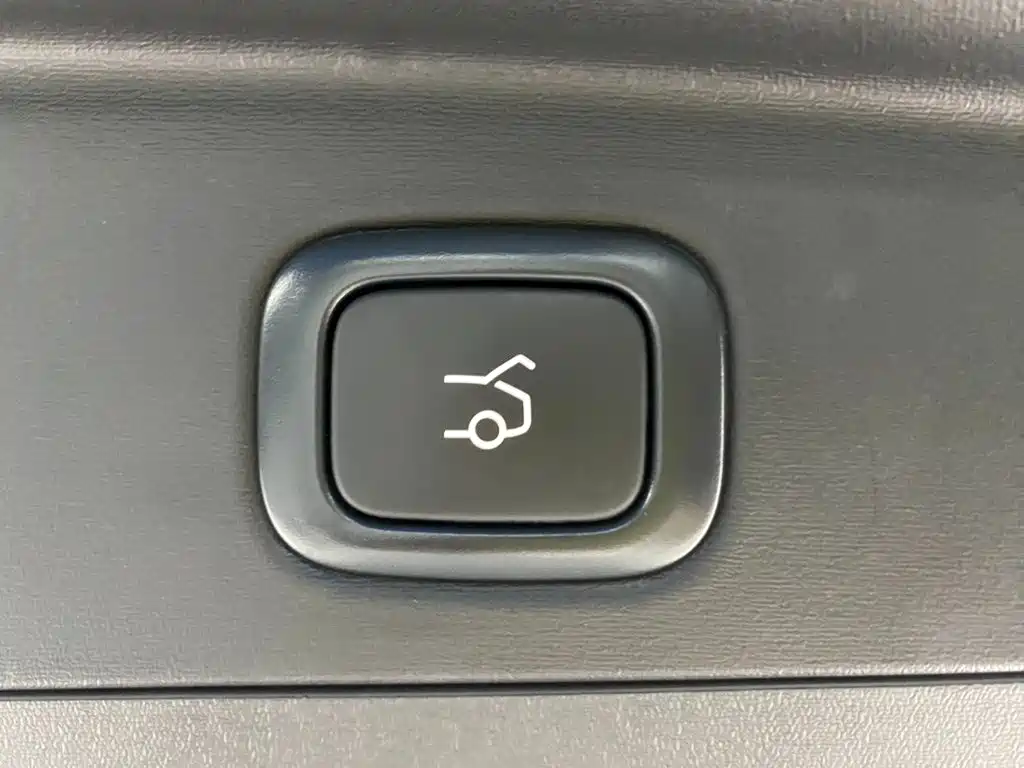 NiO EC6 2024 75kWh купить на сайте DeffCars