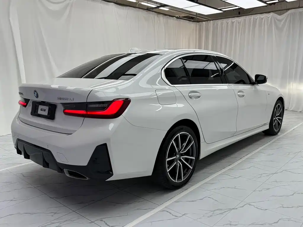 BMW 3 Series 2023 320Li M Sports Package купить на сайте DeffCars