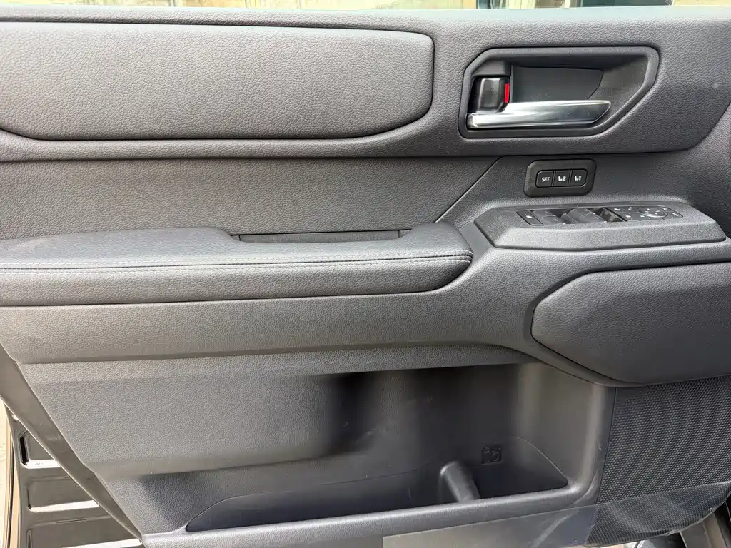 Prado 2025 2.4T Hanye WX version 6 seats купить на сайте DeffCars