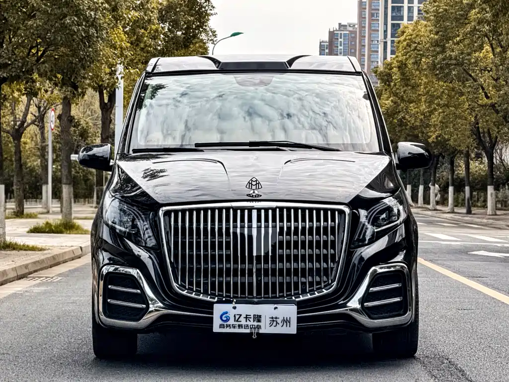 Vito 2023 2.0T Business Edition 7 seats купить на сайте DeffCars