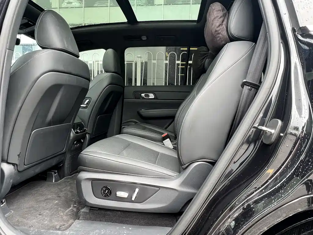 Ideal ONE 2021 extended range 6-seater version купить на сайте DeffCars