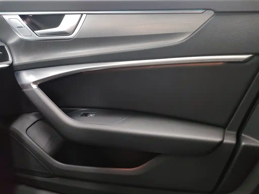 Audi A6L 2023 facelift 45 TFSI premium dynamic model купить на сайте DeffCars
