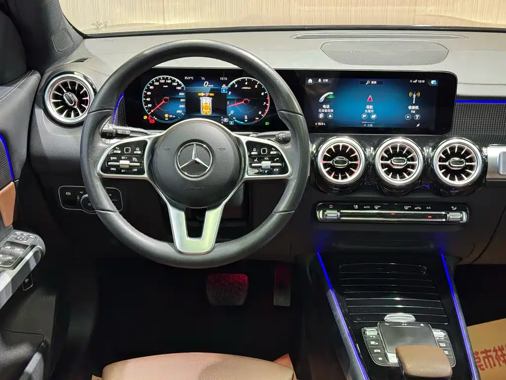 Mercedes-Benz GLB 2023 GLB 220 Fashion Model купить на сайте DeffCars