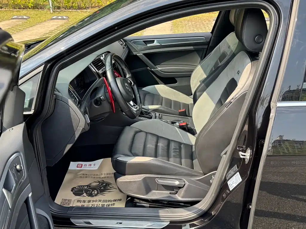 Golf 2020 Beloved Edition 280TSI DSG R-Line купить на сайте DeffCars