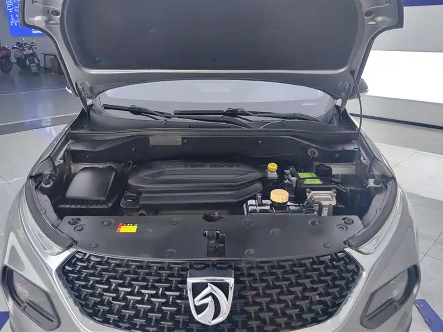 Baojun 510 2019 1.5L CVT Premium Model National VI купить на сайте DeffCars