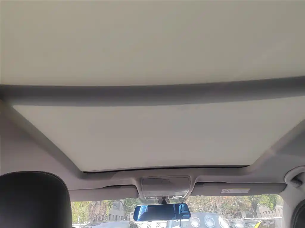 Tiguan L 2020 330TSI automatic two-wheel drive smart luxury version National VI купить на сайте DeffCars