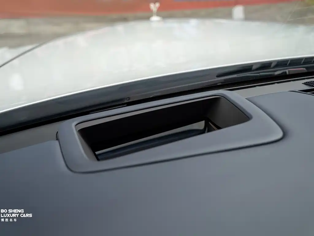 Phantom 2018 6.7T standard wheelbase version купить на сайте DeffCars